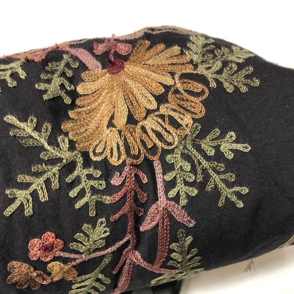 Embroidered folk jacket top - Picture 6 of 16